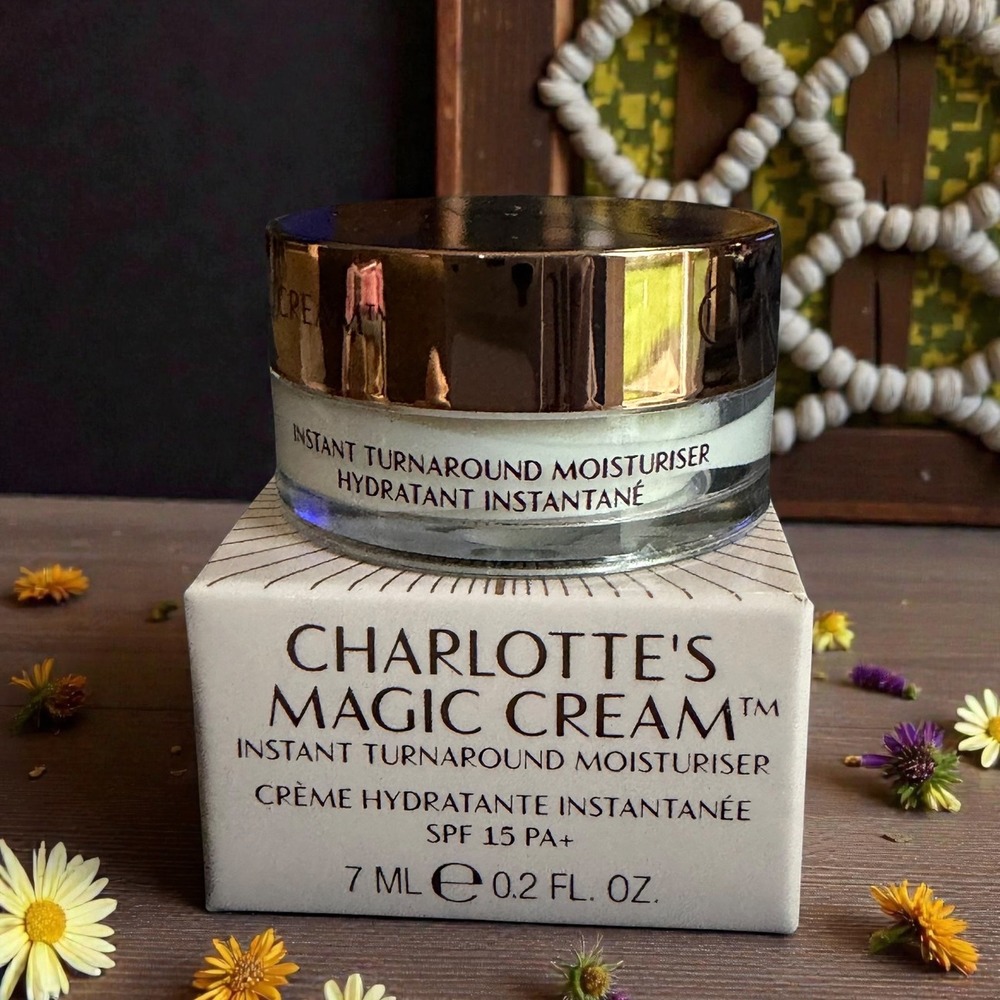 Charlotte Tilbury - Charlotte's Magic Cream - Mini Set of 2 – *NIB* - Picture 3 of 4